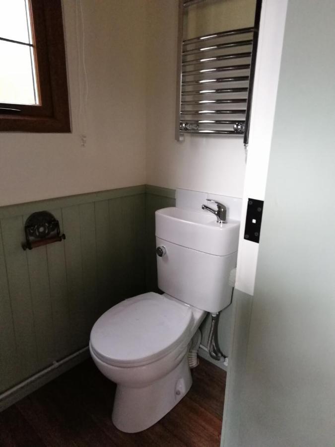Durham Donkey Rescue Shepherd'S Hut Exterior foto